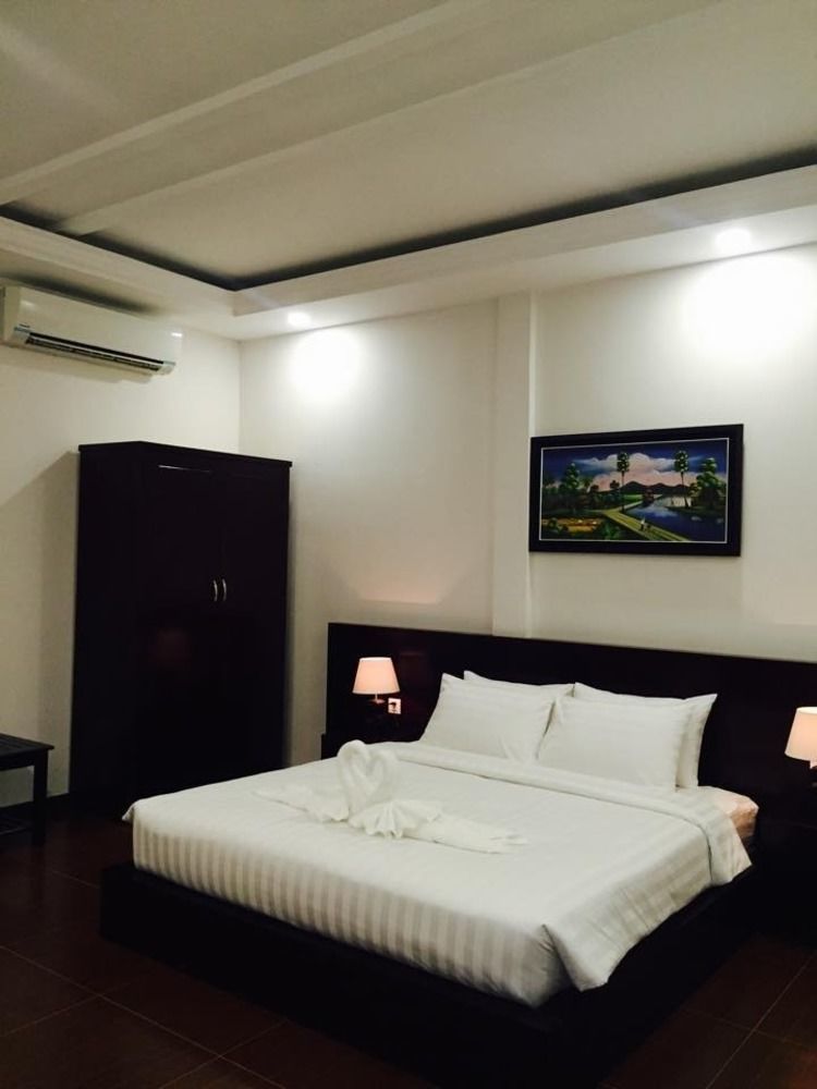 Golden Apple Hotel - Airport Phnom Penh Dış mekan fotoğraf