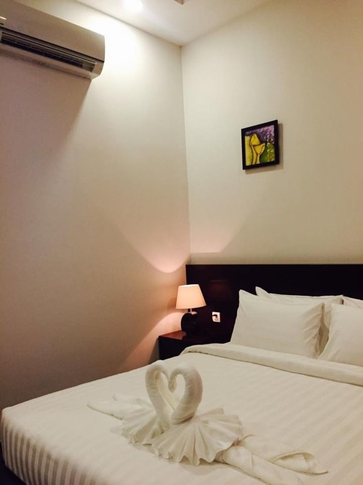 Golden Apple Hotel - Airport Phnom Penh Dış mekan fotoğraf