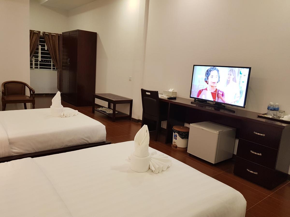 Golden Apple Hotel - Airport Phnom Penh Dış mekan fotoğraf